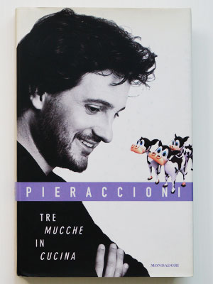 Tre mucche in cucina poster